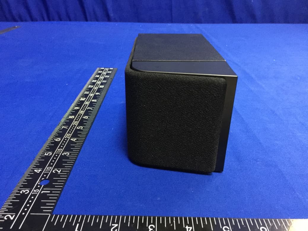 37 INCH TV SOUNDBAR WITH WIRELESS SUB WOOFER AND 2 SATELLITE SPEAKERS - FCC ID 2AB4KMETYH1512 - MET INDUSTRIAL LTD