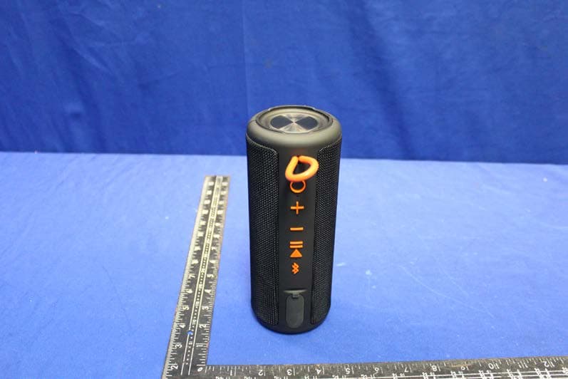 Bluetooth Speaker - FCC ID 2AB4KMETYH8128 - MET INDUSTRIAL LTD (3)