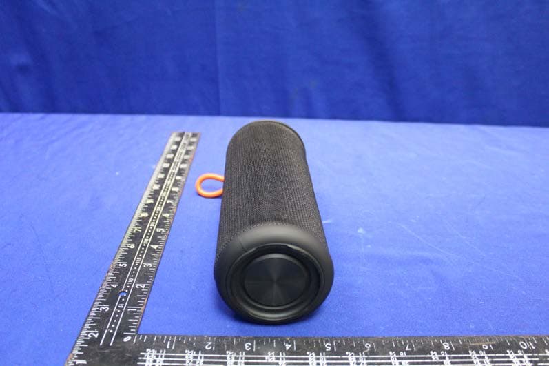 Bluetooth Speaker - FCC ID 2AB4KMETYH8128 - MET INDUSTRIAL LTD