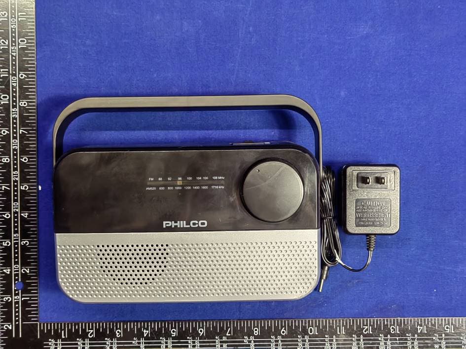 Portable AM/FM Radio with Bluetooth - FCC ID 2AB4KMETYH8196 - MET INDUSTRIAL LTD (4)