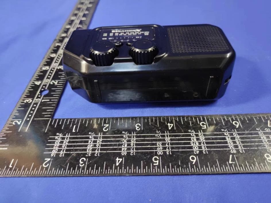 NOAA Weatherband AM/FM radio with Bluetooth and Flashlight - FCC ID 2AB4KMTYH7018 - MET INDUSTRIAL LTD