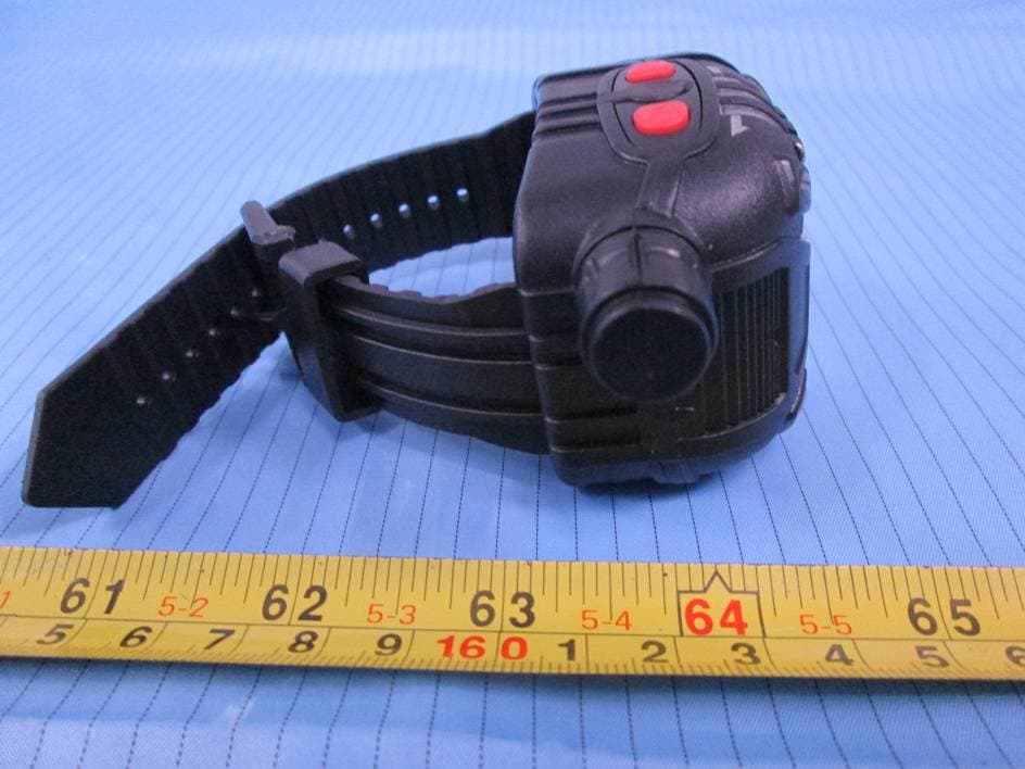 Long Range Wrist Talkies - FCC ID 2AB4XAMP10520 - Atomic Monkey Products Ltd. (3)