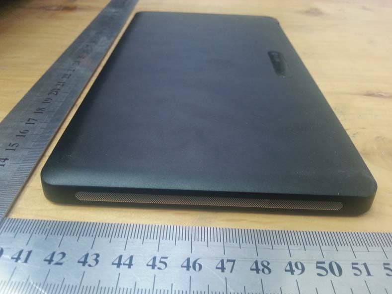 Tablet PC - FCC ID 2AB5H-P70001 - AIPTEK International Inc. (5)