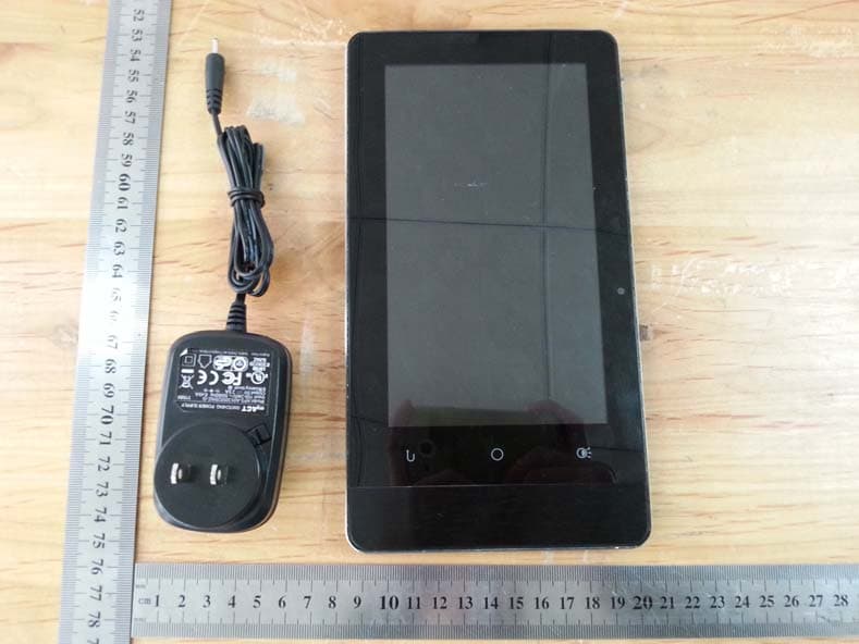 Tablet PC - FCC ID 2AB5H-P70001 - AIPTEK International Inc. (2)