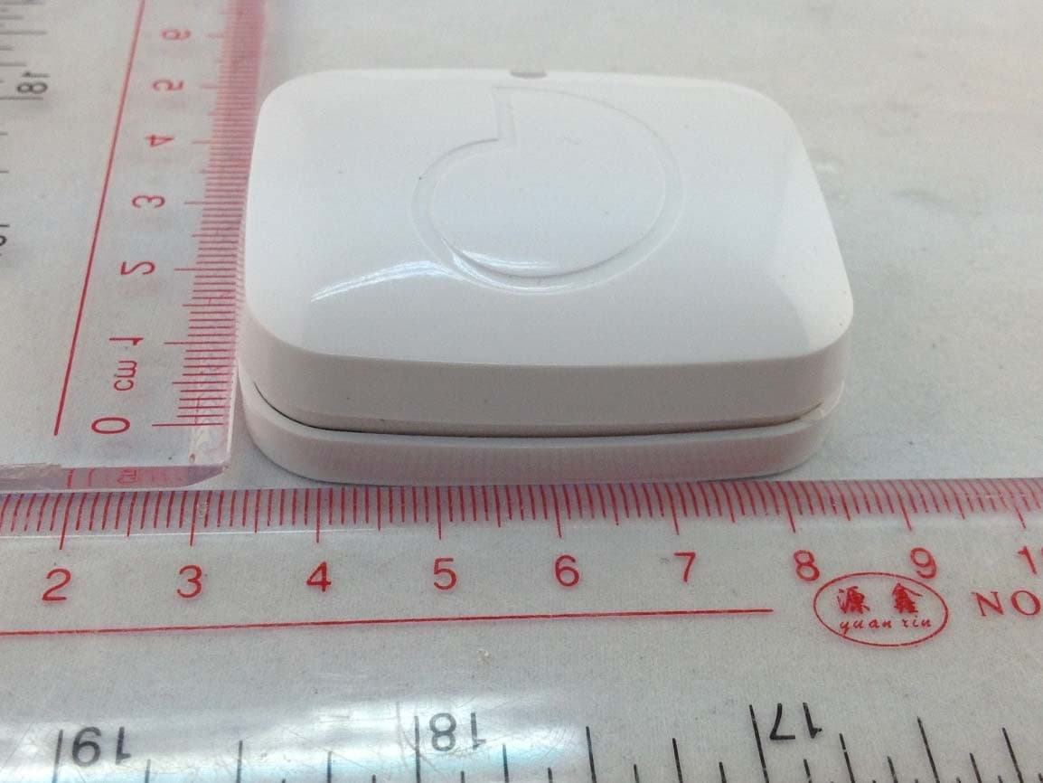 SwipSense Dispenser - FCC ID 2AB5RDIS001 - SwipeSense (3)