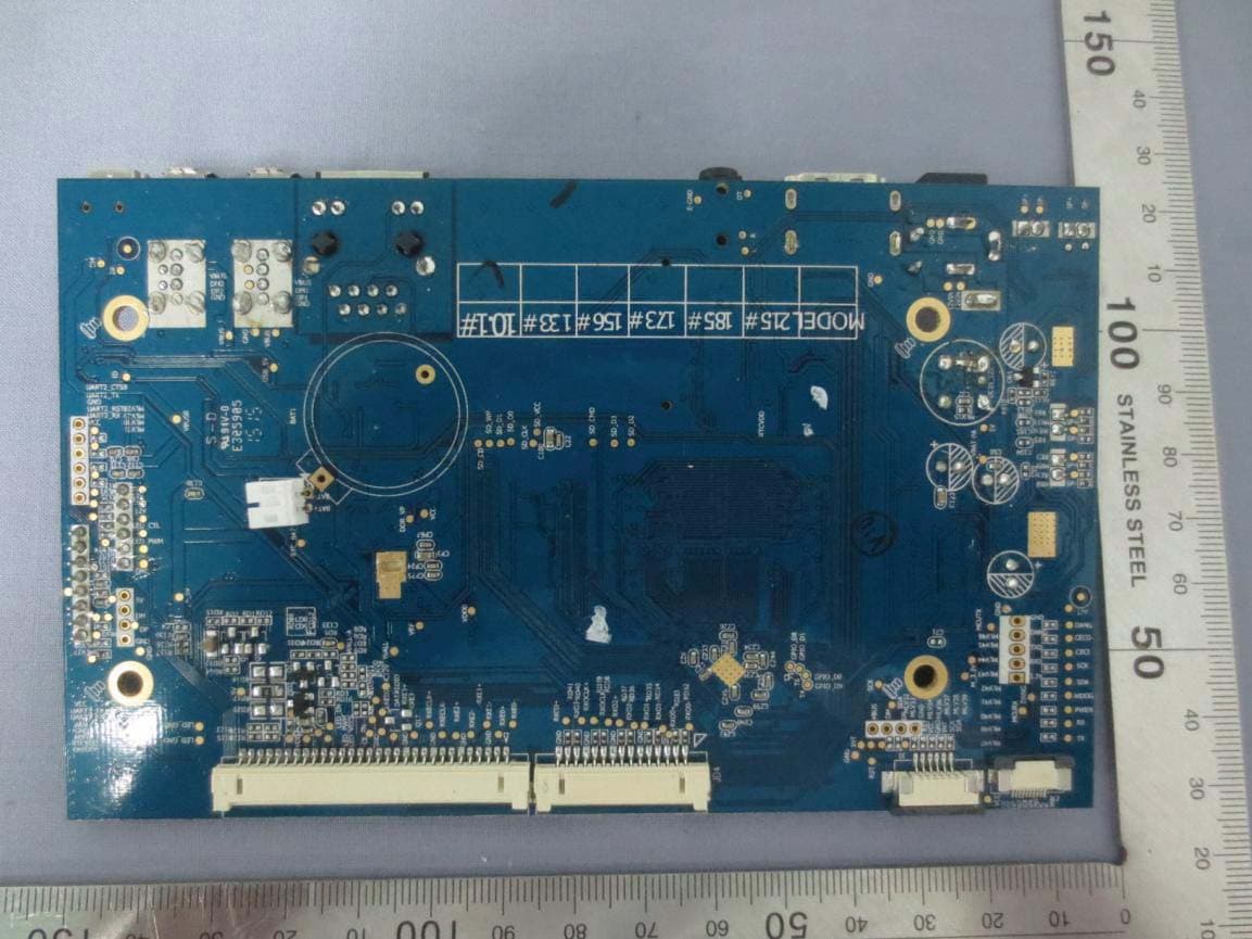 Android player Main board with wireless module - FCC ID 2AB6Z-1859ATMB - HUNG WAI HOLDINGS LIMITED (3)