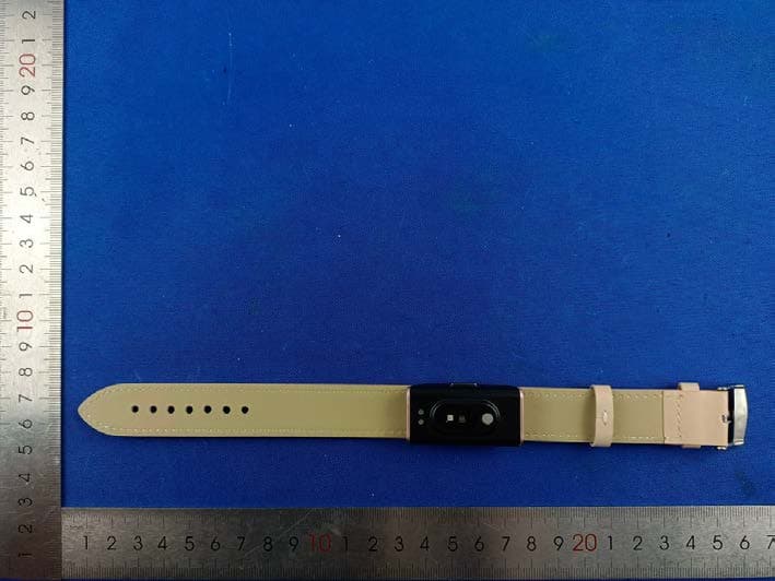 Smart Health Bracelet - FCC ID 2AB73-2208A - Joint Chinese Ltd (2)