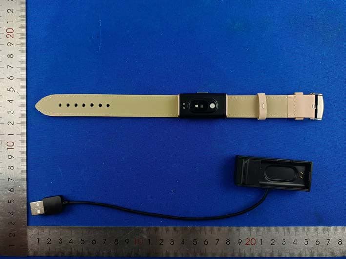 Smart Health Bracelet - FCC ID 2AB73-2208A - Joint Chinese Ltd