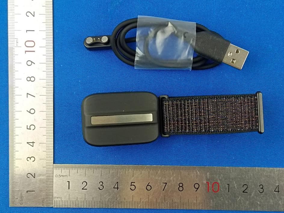 Smart Health Bracelet - FCC ID 2AB73-V6 - Joint Chinese Ltd (4)
