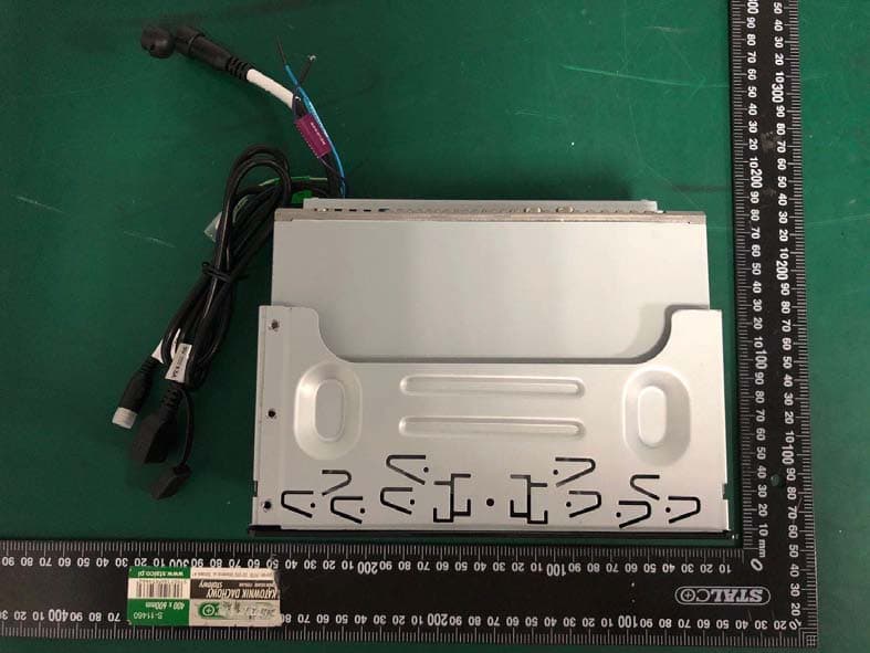 MONITOR WITH DVD RECEIVER - FCC ID 2AB7S-YK5137K00 - Soundmax Electronics Limited (4)