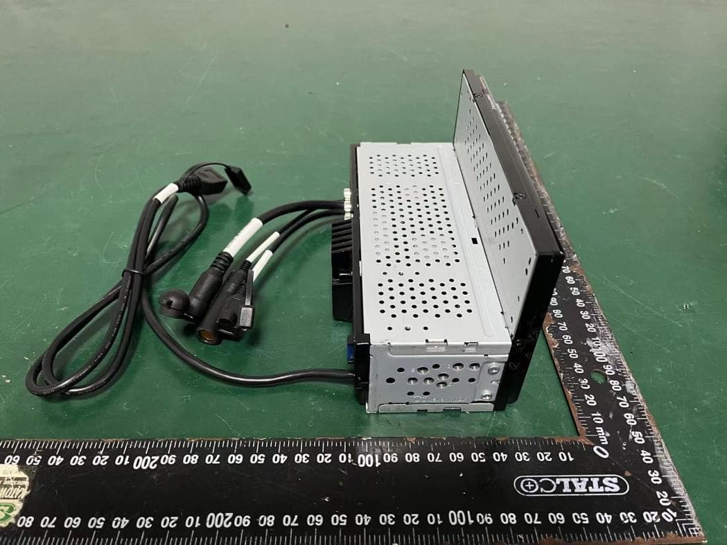 MONITOR WITH RECEIVER - FCC ID 2AB7S-YL5070K00 - Soundmax Electronics Limited (3)