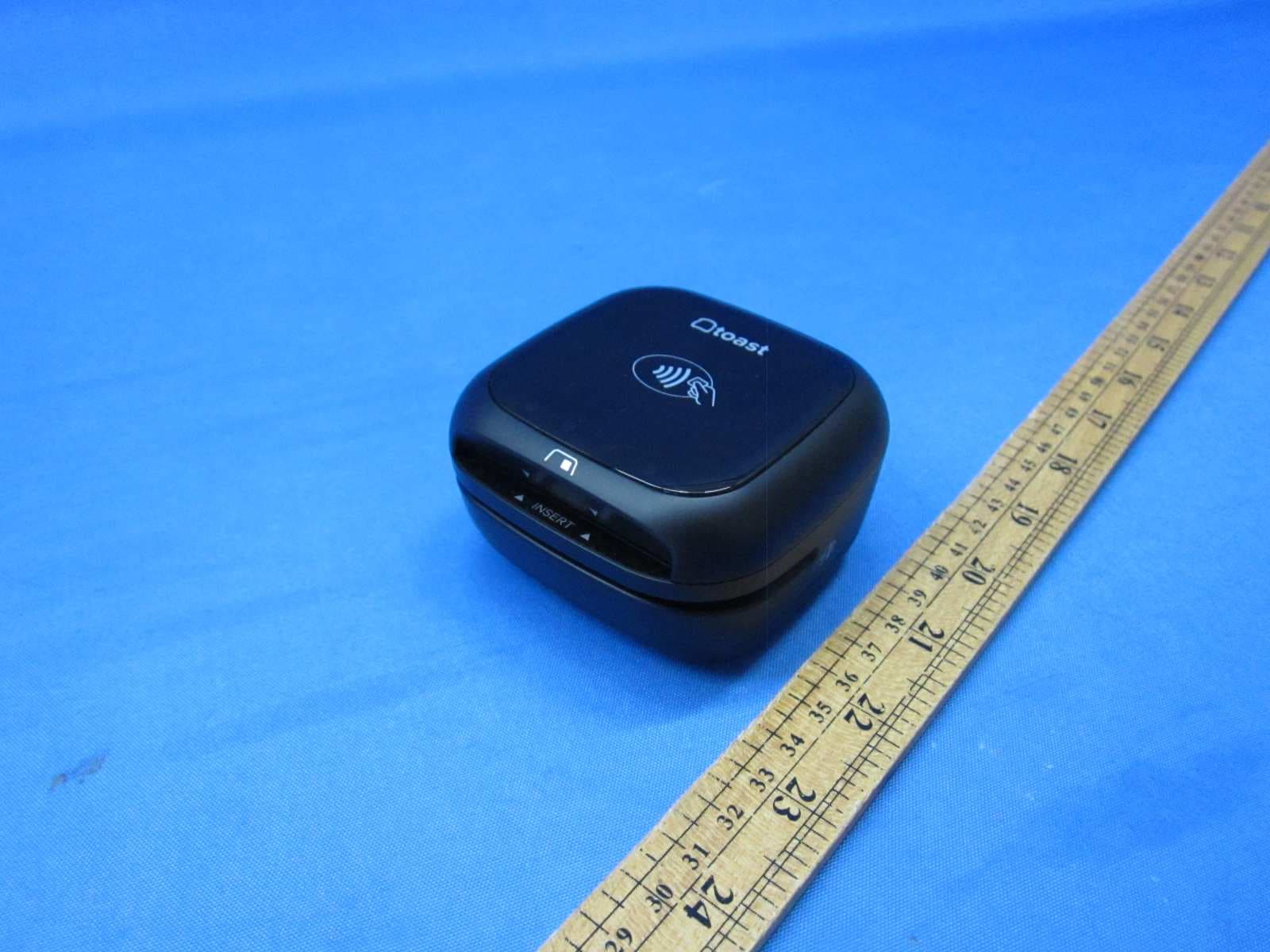 Toast Chipper 2X BT - FCC ID 2AB7X-CHB25 - BBPOS Limited (2)