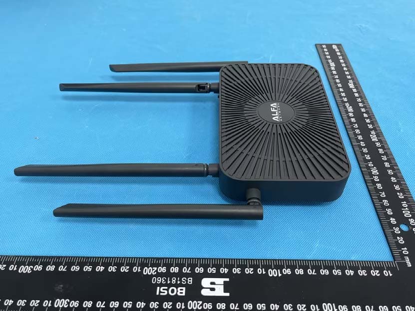 WiFi 6 Router - FCC ID 2AB877621 - Iconnect (3)