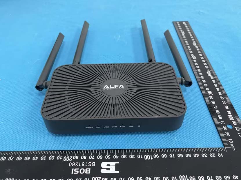 WiFi 6 Router - FCC ID 2AB877621 - Iconnect (4)
