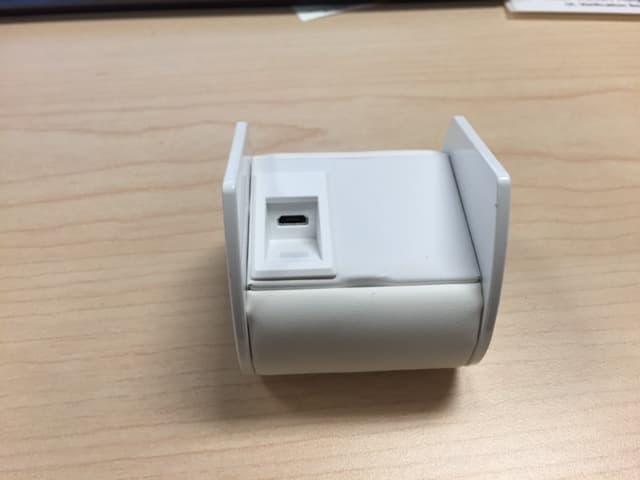 Wireless Charger - FCC ID 2AB8ZND7 - Intel Corporation