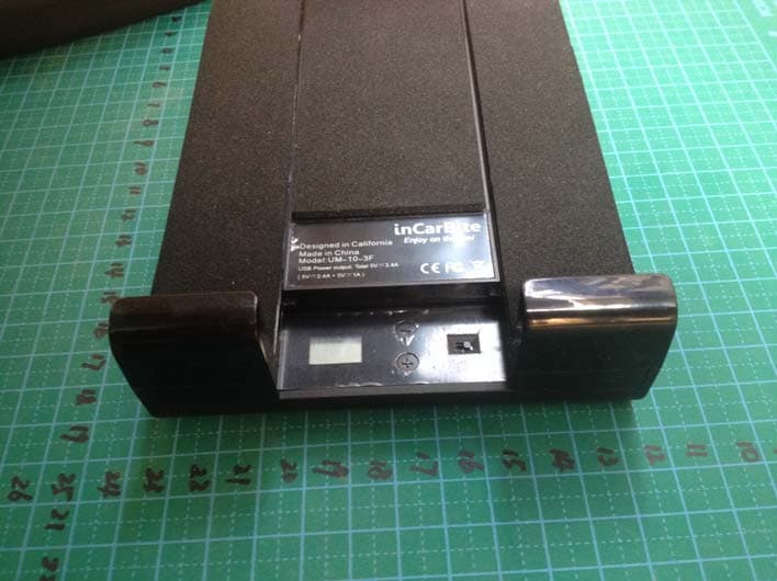 Universal Tablet mount - FCC ID 2AB9ZIPD-UNVBT - CAMI (HK) COMPANY LIMITED (3)