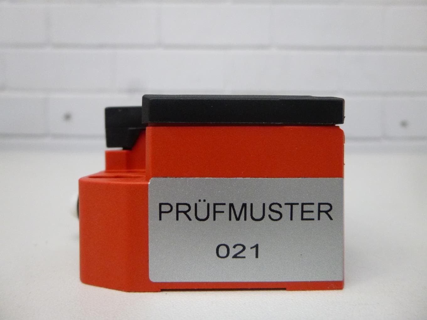 Radio limit switch - FCC ID 2ABA6RT1 - Bernstein AG (4)