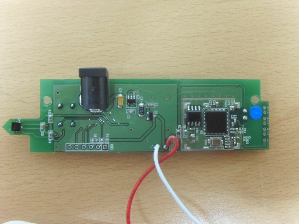 Wireless Temperature Humidity Sensor - FCC ID 2ABC3-RN300 - Dekist Co.,Ltd