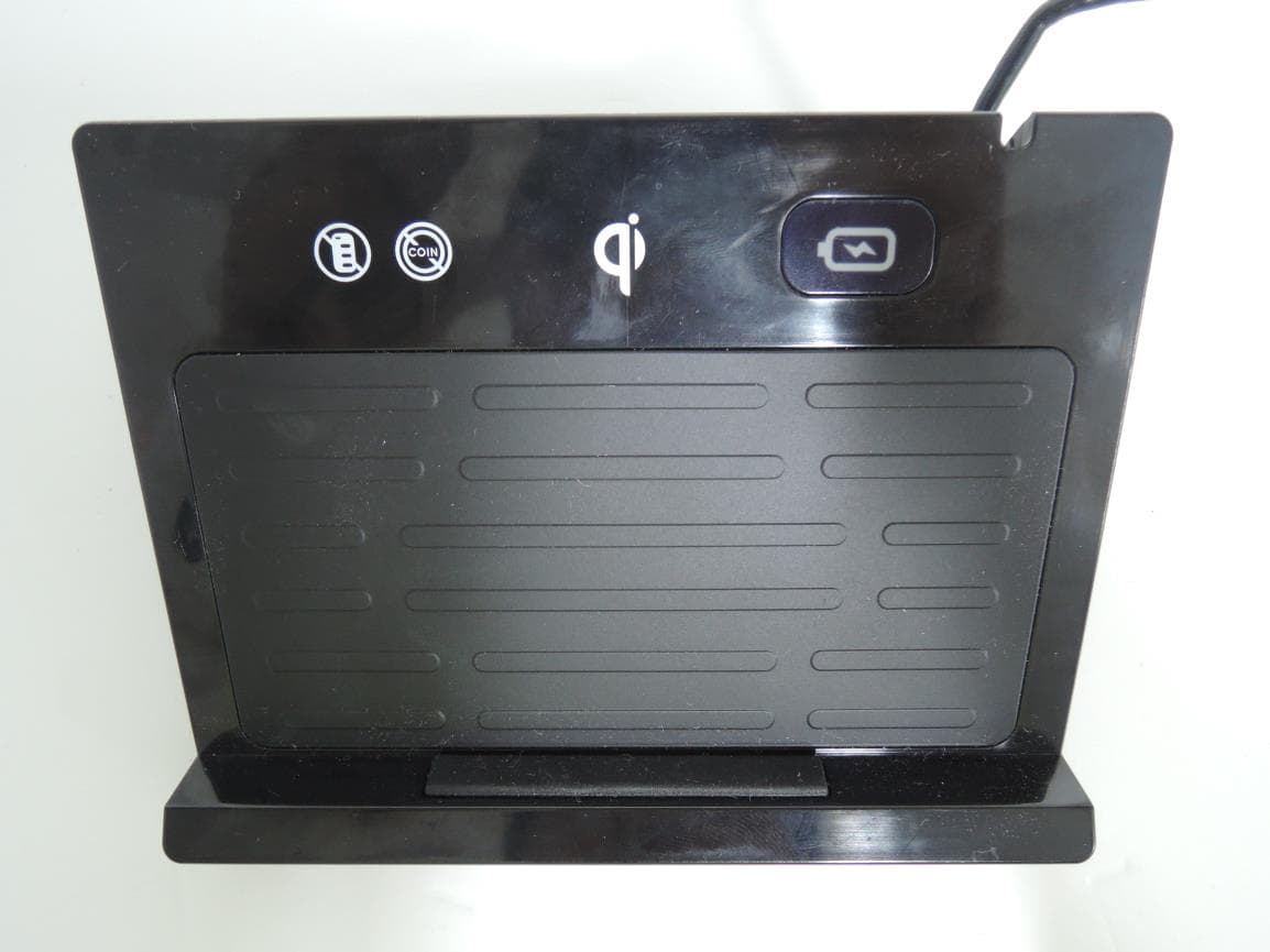 UMa Wireless Charger - FCC ID 2ABC6C6F76AC001 - MCNEX CO.,LTD (1)