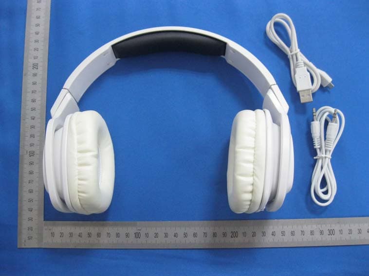 Bluetooth Stereo Headset - FCC ID 2ABDCBH-06 - BRIGHT DRAGON TECHNOLOGY LIMITED