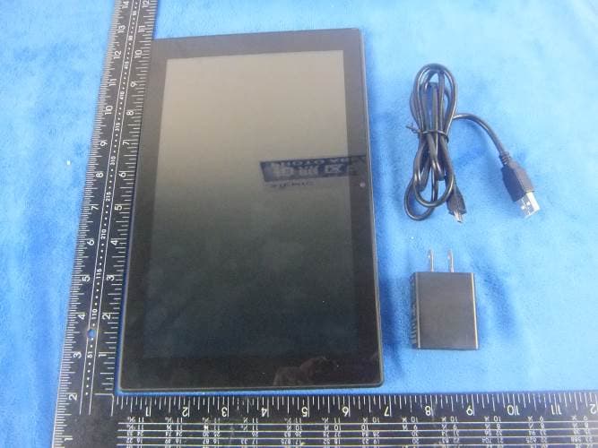 tablet PC - FCC ID 2ABDT-TQ10A11 - JIANGSU SHUANGSHUANG TECHNOLOGY CO,LTD. (2)