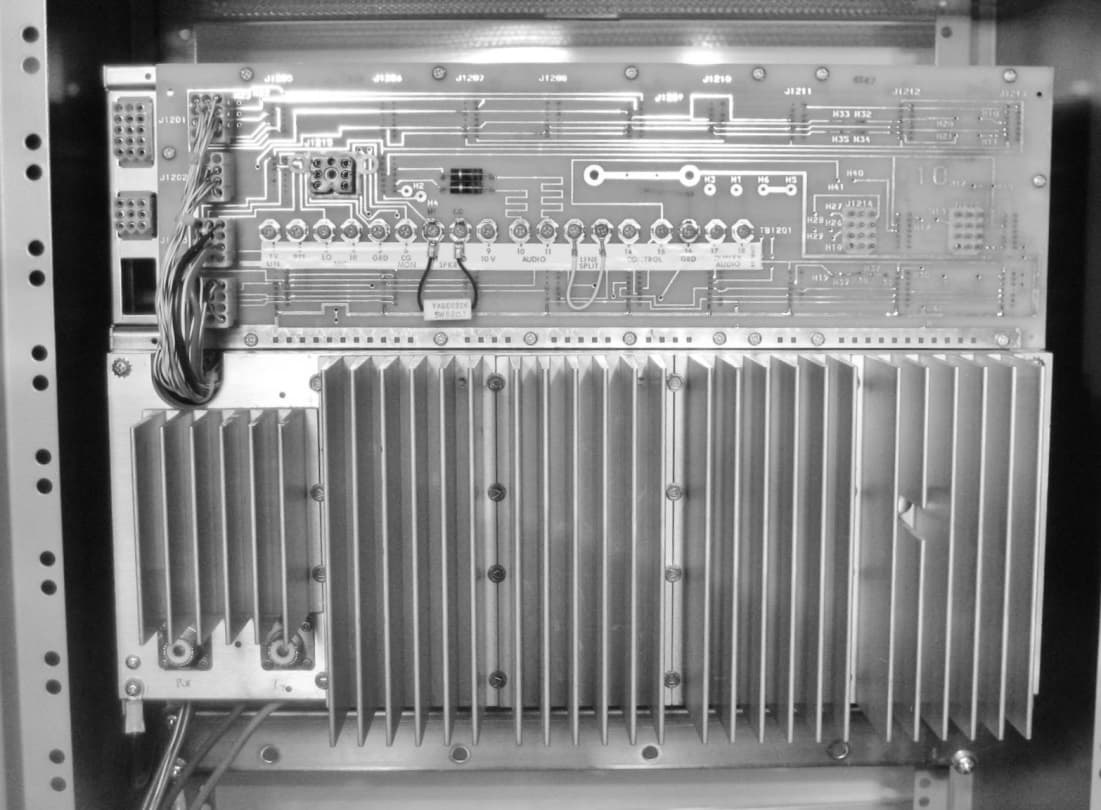 MODERNIZED UHF MASTR II BASE STATION - FCC ID 2ABEE125MIIU - N. William Kostis d/b/a/ Southern Maine Communications