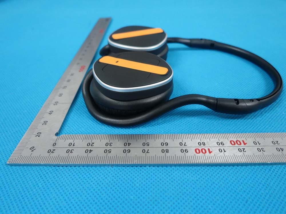 Bluetooth Headset - FCC ID 2ABFFSH26 - SHENZHEN SURE THING INDUSTRY AND COMMERCE DEVELOPMENT CO.,LTD (4)