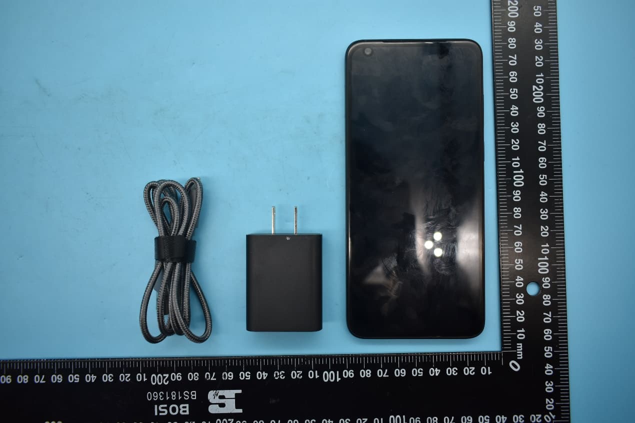Orbic Magic (Mobile Phone with (5G NR/ LTE/ WCDMA/ GSM/BT/WIFI) - FCC ID 2ABGH-R678EL - Reliance Communications LLC