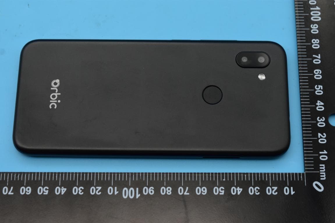 Orbic Fun with GSM, WCDMA, LTE, Bluetooth and WiFi - FCC ID 2ABGH-RC609LSM - Reliance Communications LLC (3)