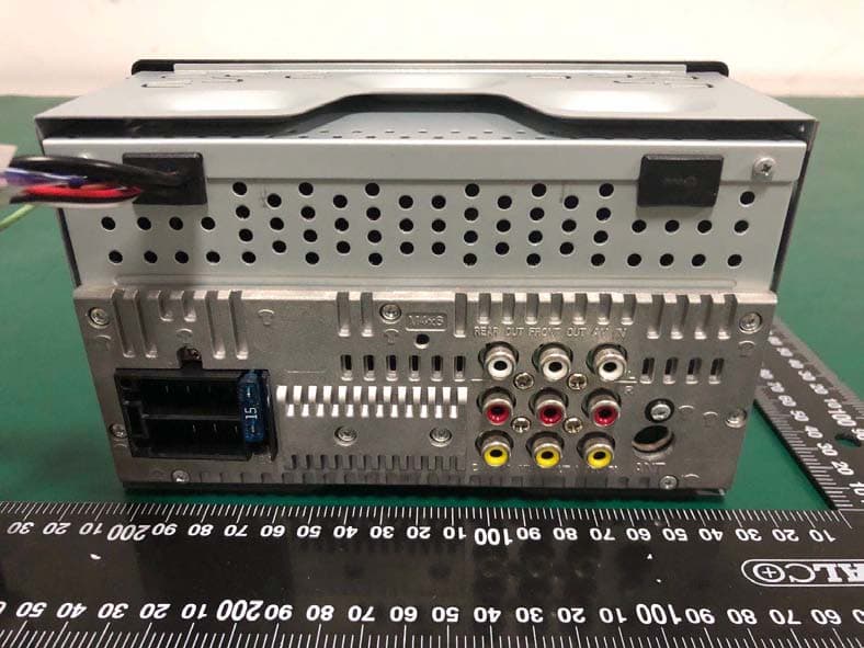 2DIN Display Audio - FCC ID 2ABGY-FX109 - Electronica Clarion S.A. de C.V.