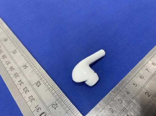 Bluetooth earbuds with charging case - FCC ID 2ABHA0087 - NINGBO CSTAR IMP&EXP CO., LTD (3)