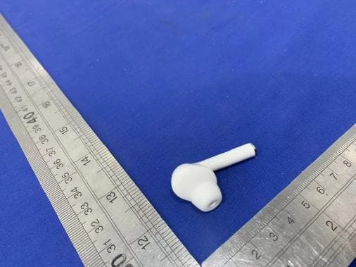 Bluetooth earbuds with charging case - FCC ID 2ABHA0087 - NINGBO CSTAR IMP&EXP CO., LTD (4)