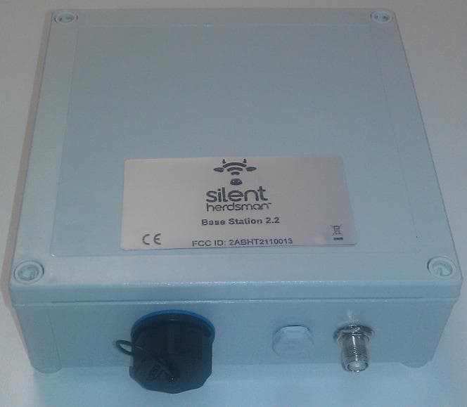 Silent Herdsman Base Station - FCC ID 2ABHT2110013 - Silent Herdsman Limited (2)