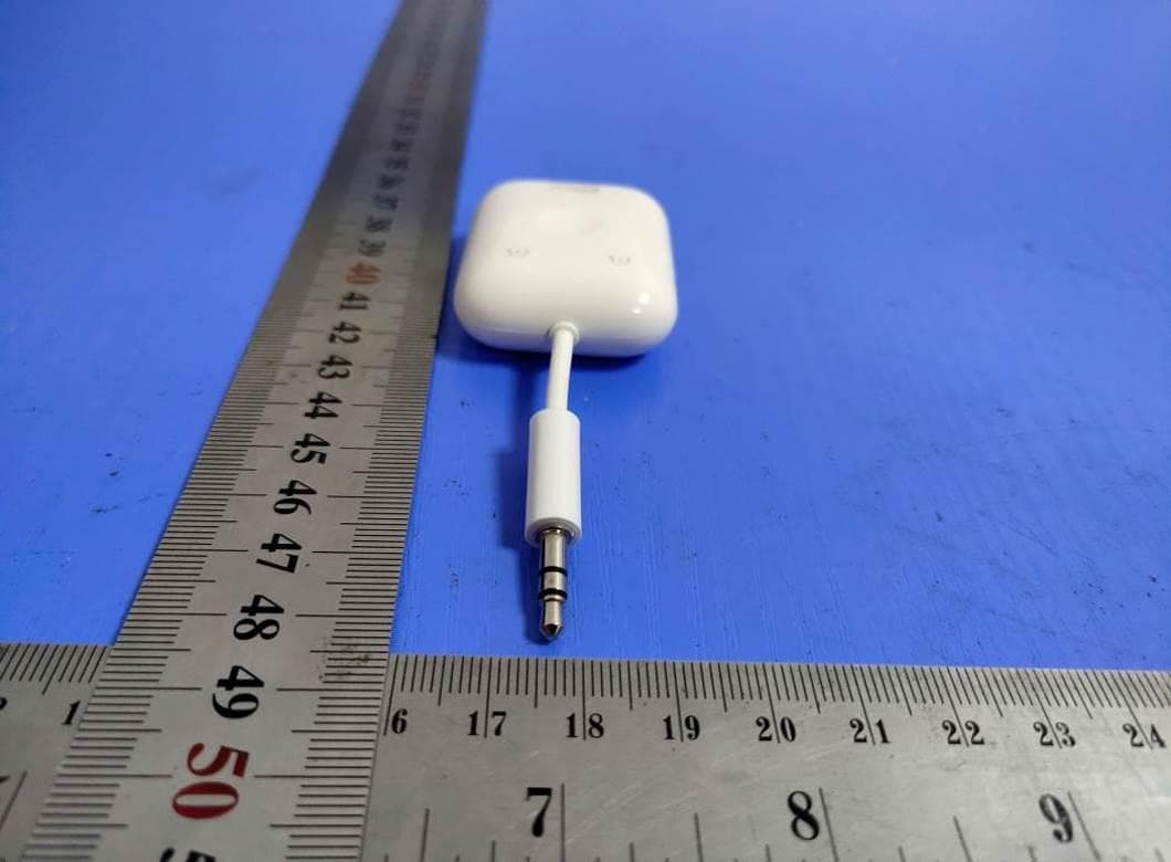 Connect Air Bluetooth Audio Transmitter - FCC ID 2ABMRCA1 - S2E,Inc. (3)