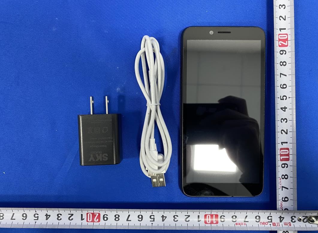 4G Smart Phone - FCC ID 2ABOSSKYELITEL55 - Sky Phone LLC