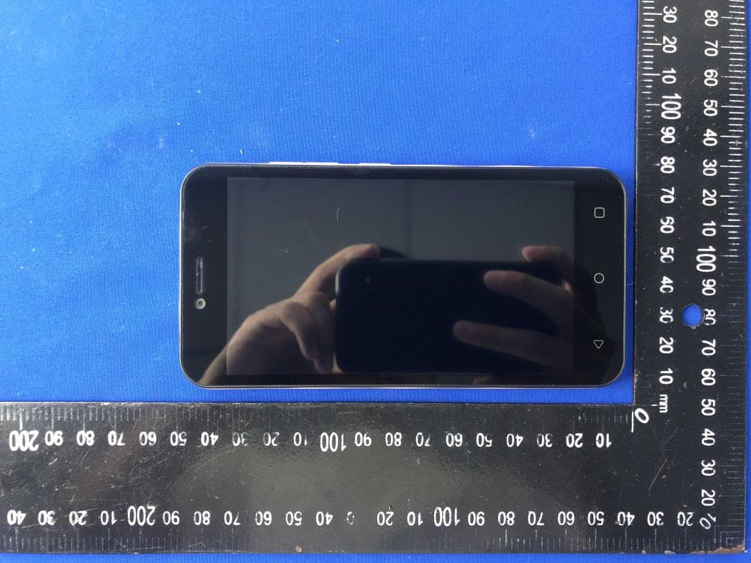 4G Smartphone - FCC ID 2ABOSSKYELITEP5 - Sky Phone LLC