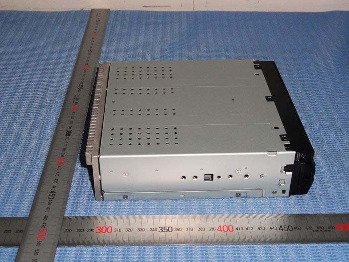 Car Entertainment System - FCC ID 2ABQZHW8301 - Hopwell Electronics (4)