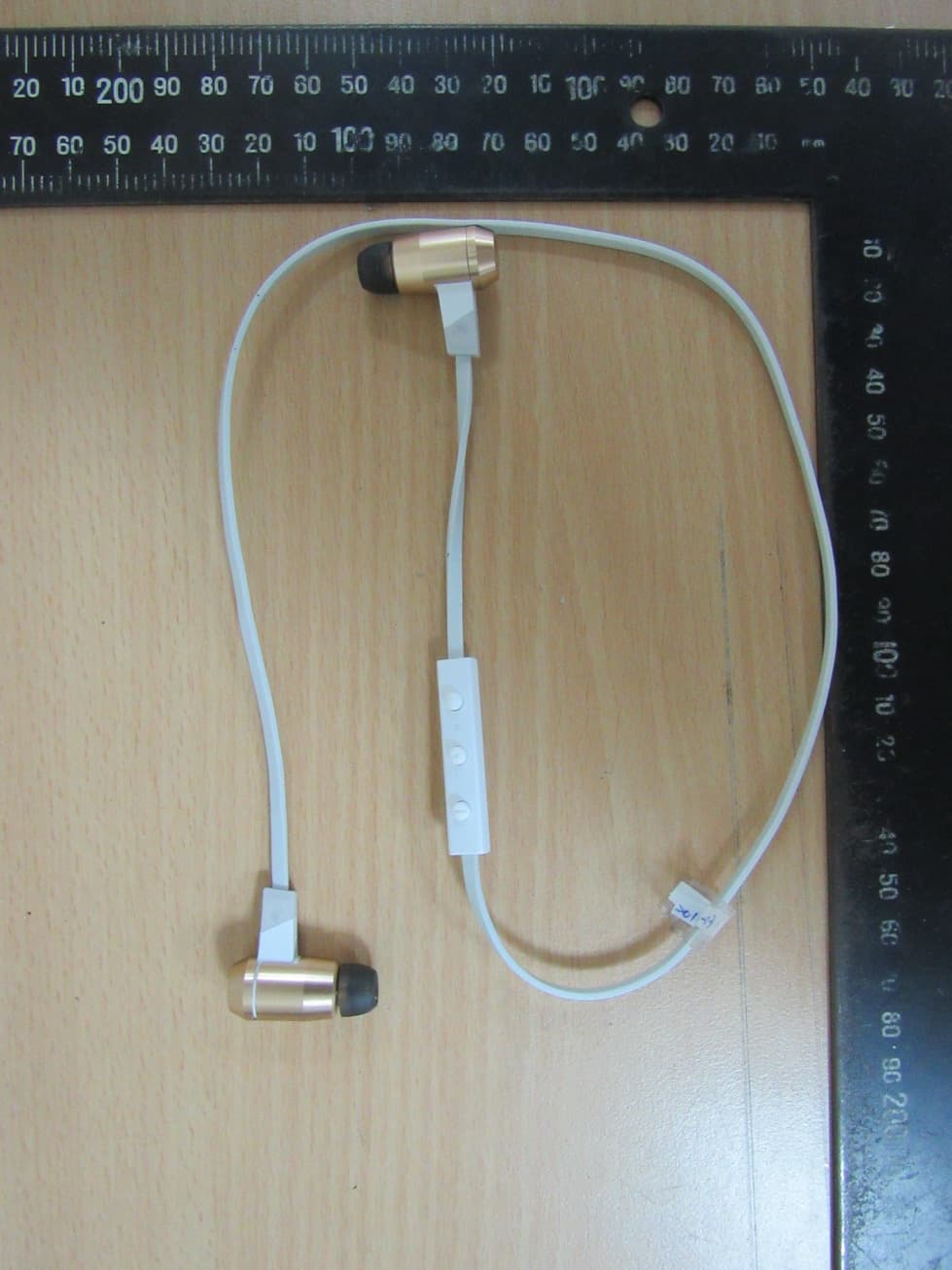 Bluetooth earphones - FCC ID 2ABRC-APBEL - Optoma Corporation