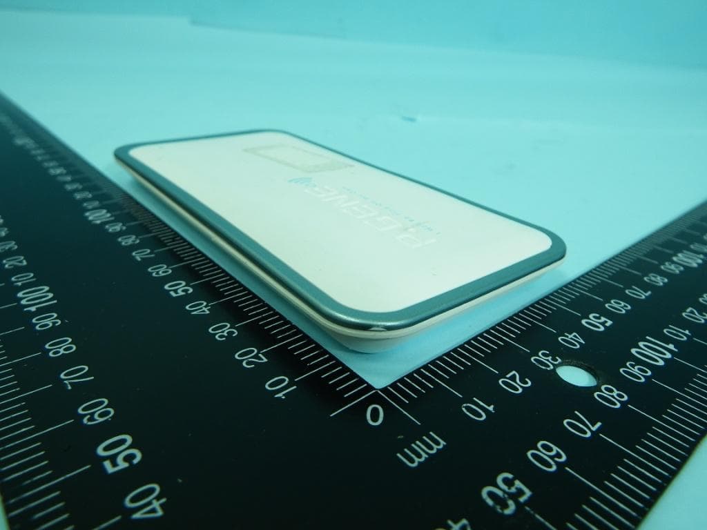 Wireless Charge Power Bank-001 - FCC ID 2ABSIPG-012 - POWERGENE TECHNOLOGY CO., LTD. TAIWAN BRANCH (2)