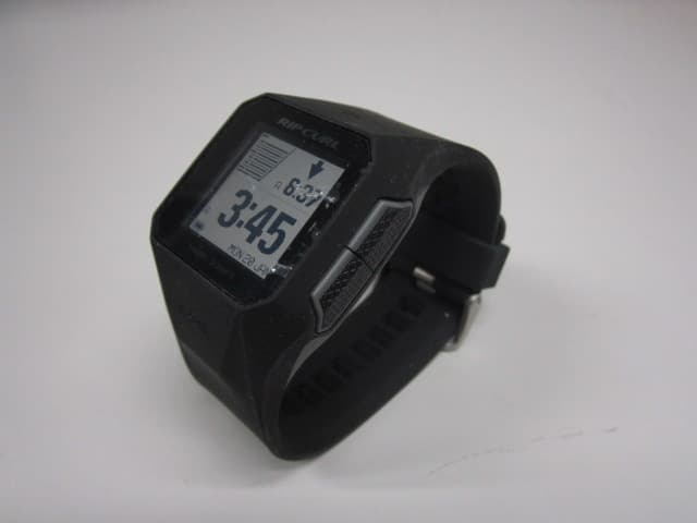 Bluetooth Low Energy Watch with GPS Receiver - FCC ID 2ABSOA1111 - Rip Curl Pty Ltd (4)