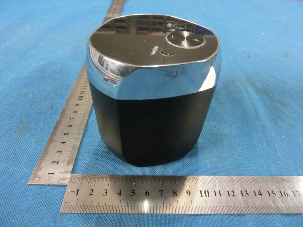 Bluetooth speaker - FCC ID 2ABVSBT1001 - DongGuan Blueman Electrioncs Tochnology co.,LTD (3)