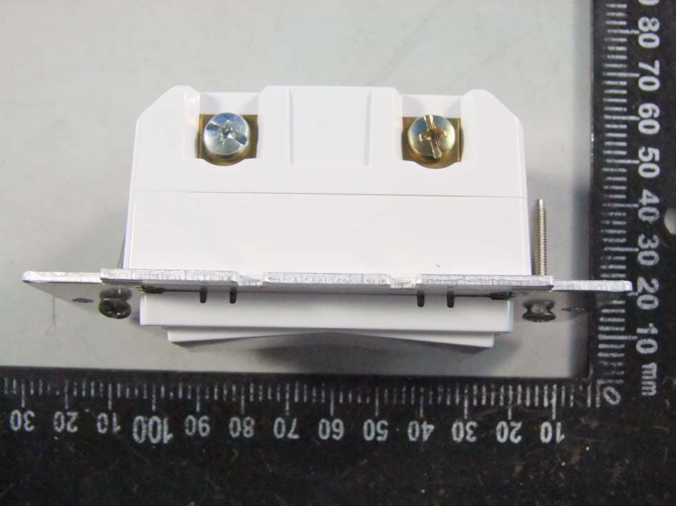 Wireless switch - FCC ID 2ABWCWS100 - Golden Mark (HK) Limited (4)
