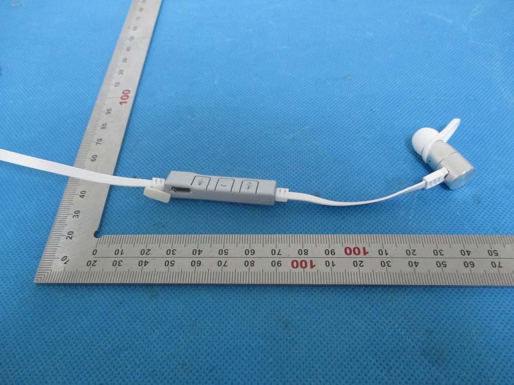 Bluetooth Earphone - FCC ID 2ABXDQBE710 - ICON Q CORPORATION (2)