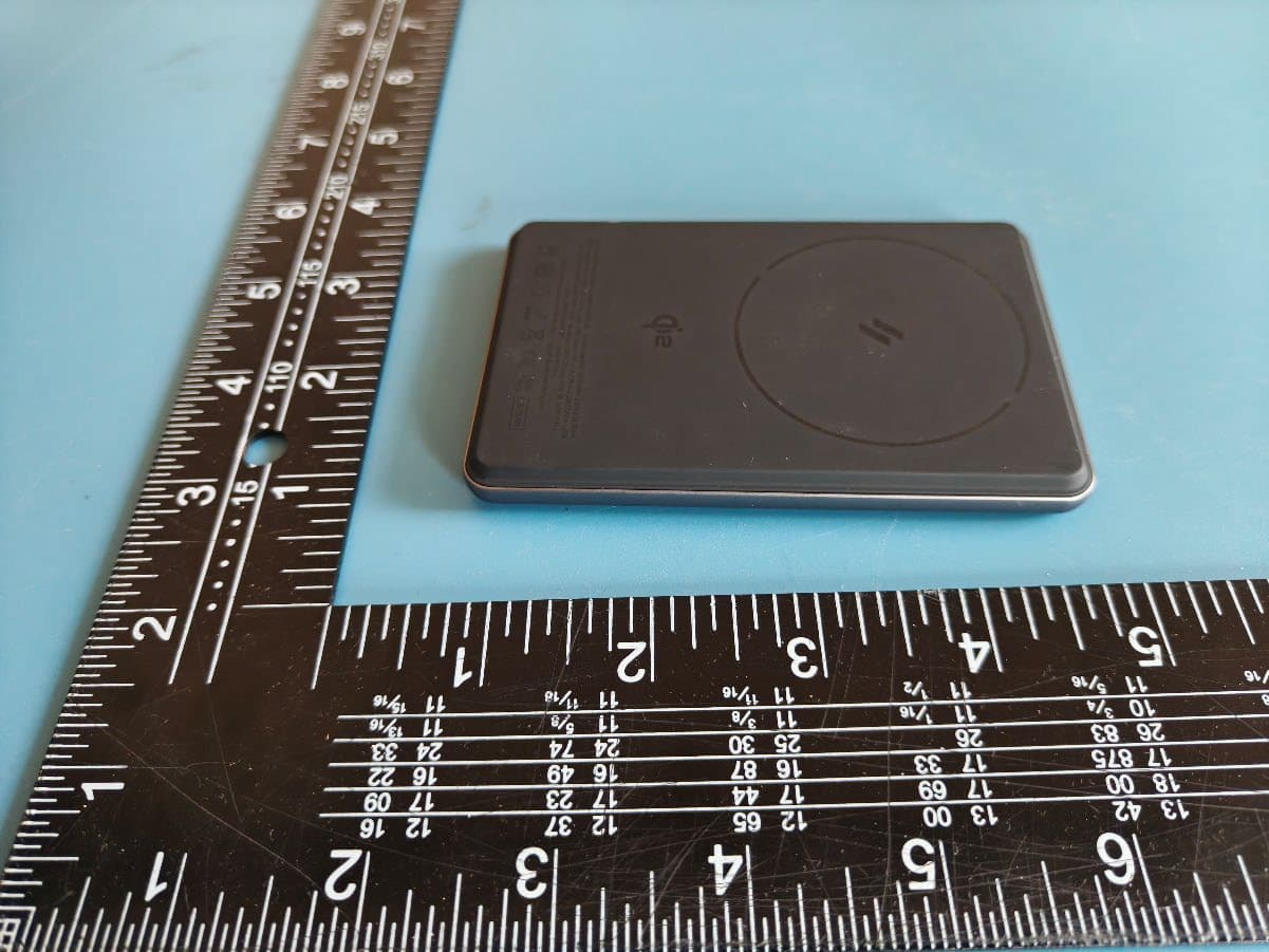 Qi2 Ultra Slim Power Bank - FCC ID 2ABY9VIONTA-Q5 - Adam Elements International Co., LTD. (2)