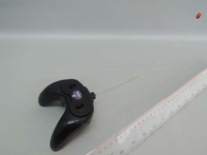 27MHz B/O RC Toys - FCC ID 2ABYDTCBJZH9201427A - SHANTOU JIAZHIHE ELECTRONIC TOY FACTORY (2)