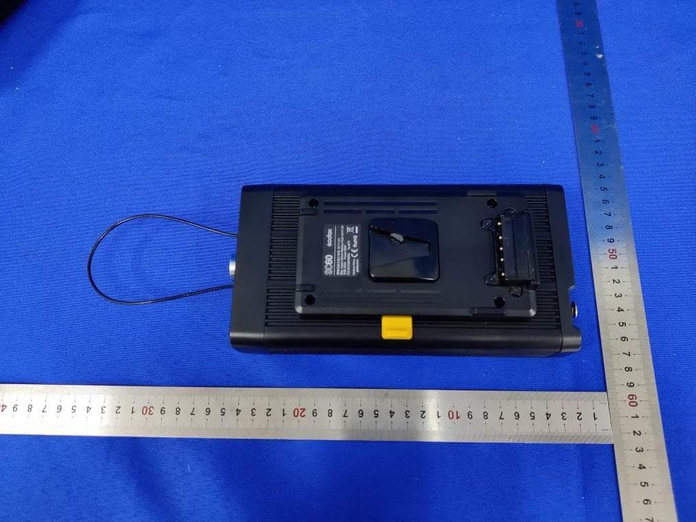 Focusing LED Light - FCC ID 2ABYN022 - GODOX PHOTO EQUIPMENT CO.,LTD