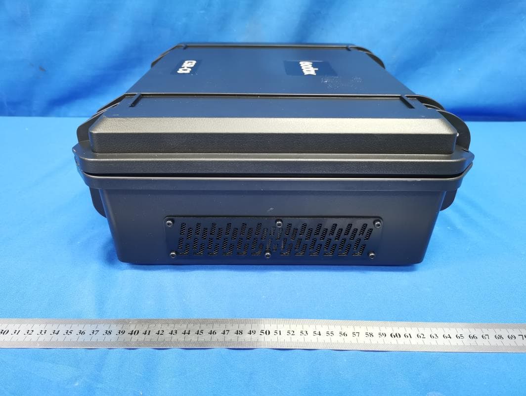 Eight-light Charging Case for C5R - FCC ID 2ABYN117 - GODOX PHOTO EQUIPMENT CO.,LTD