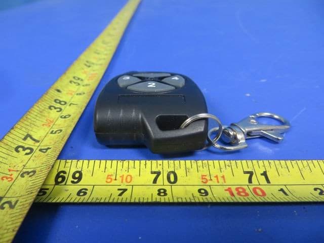 RF Remote Control - FCC ID 2ABYXPLRCC1 - Platinum Access Systems Inc. (4)