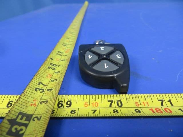 RF Remote Control - FCC ID 2ABYXPLRCC1 - Platinum Access Systems Inc. (5)