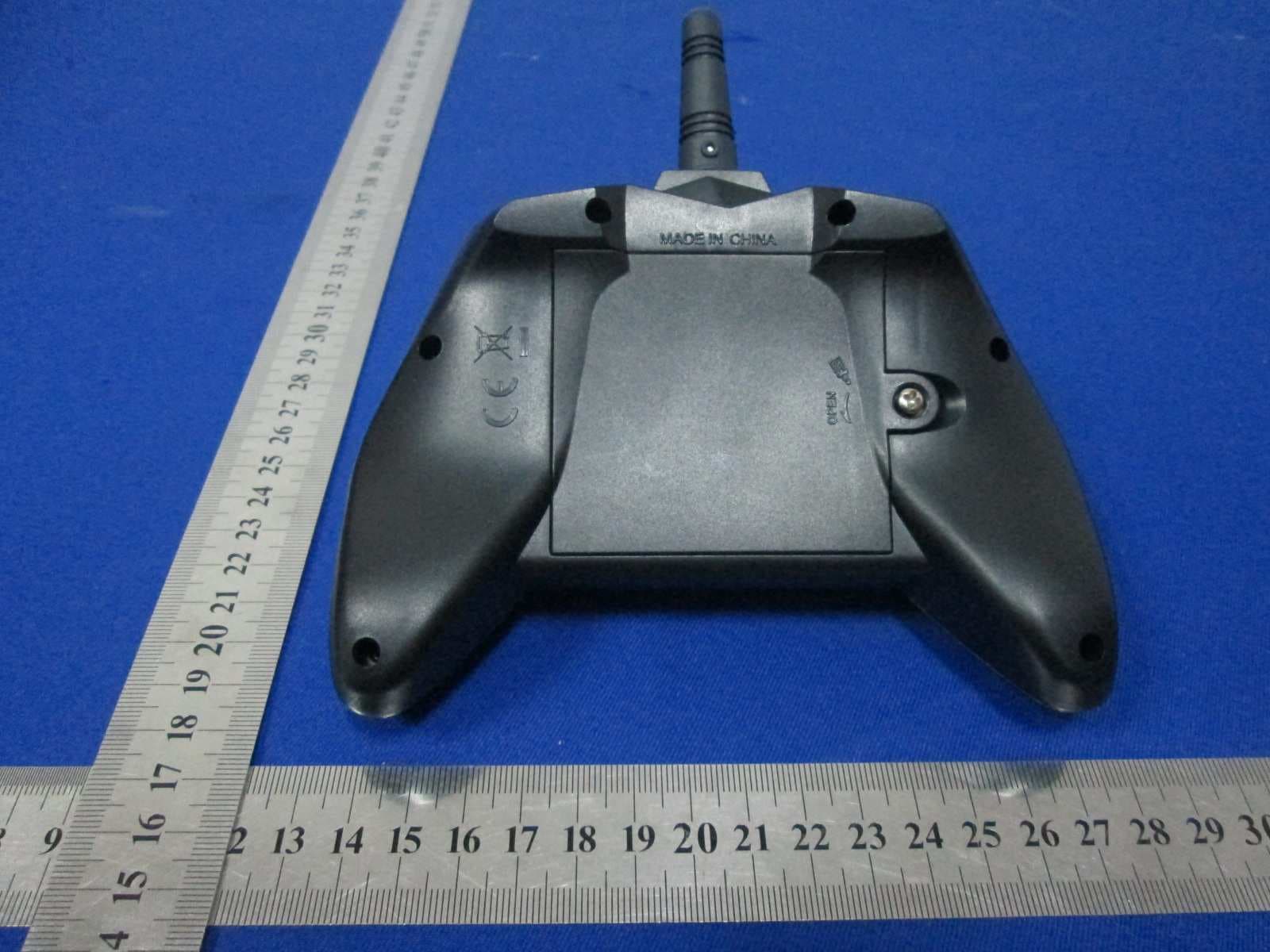 1/6 Monster truck, 1/8 Monster truck - FCC ID 2ABYZ61535 - HK(SHENZHEN) INDUSTRIES DEVELOPMENT CO., LTD (3)